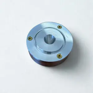 Industrial metal disc with three screws